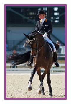 130522 DressagePerformance Crop